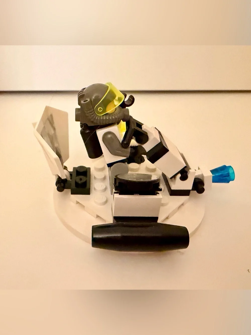 Lego Space - Exploriens - Hovertron (6815) - year 1996